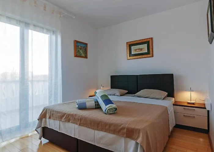 Three-bedroom In Apartment *