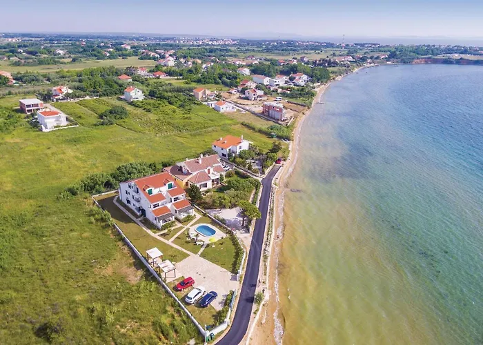 Apartment Three-bedroom In Privlaka (Zadar)