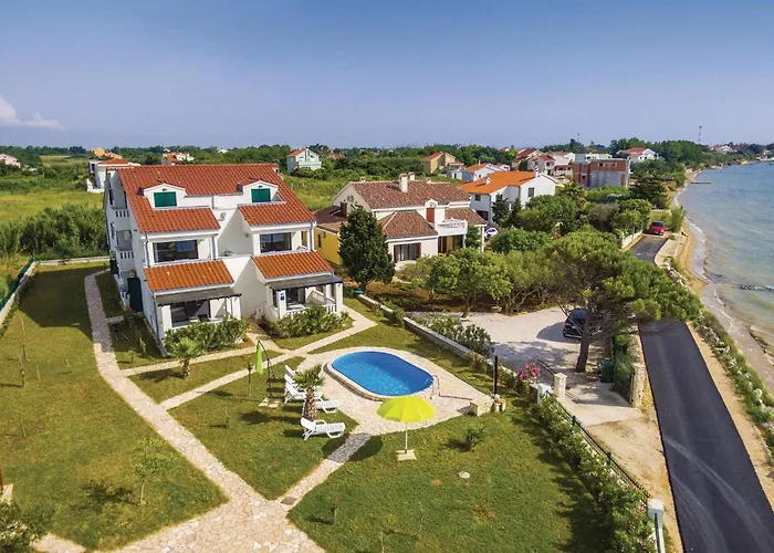 Three-bedroom In Privlaka (Zadar)